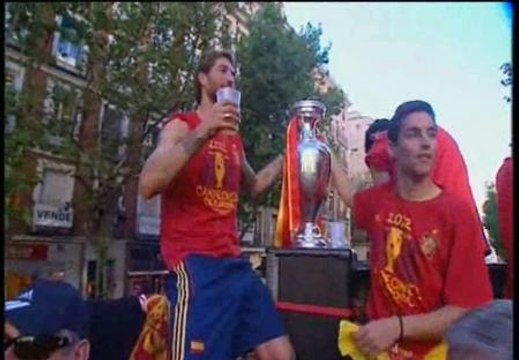 Los campeones recorren Madrid
