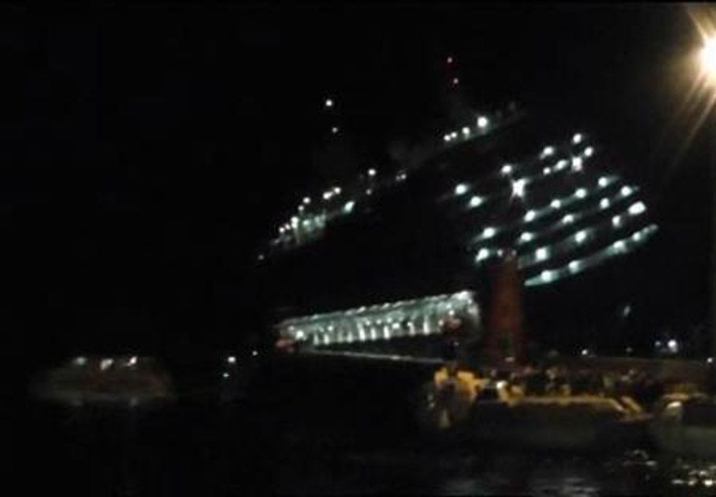 Afectados españoles del Costa Concordia denuncian cláusulas abusivas