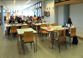 Descargar video: Hoy comienzan los exámenes de selectvidad en Madrid