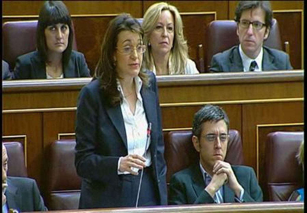 Soraya Rodríguez: "Los ciudadanos tienen derecho a saber; nosotros tenemos la obligación de investigar"