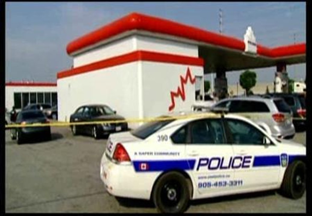 Caen restos de un avión en Toronto