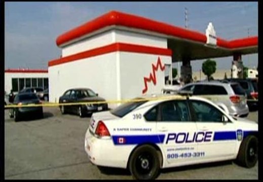 Caen restos de un avión en Toronto