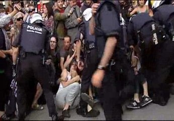 Aministía Internacional denuncia el uso excesivo de fuerza durante el 15M
