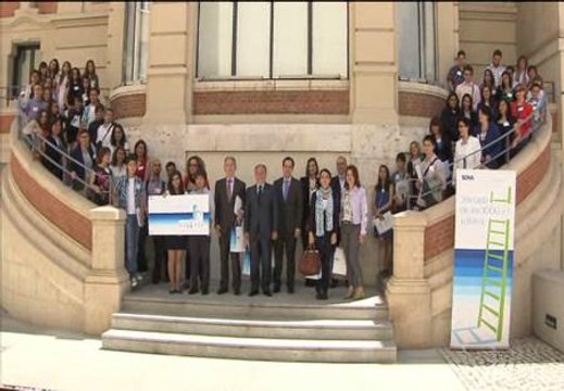 Los escolares aprenden el valor del dinero