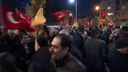 Ahlat’ta AK Parti ve MHP’den seçim kutlaması