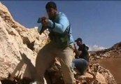 Los rebeldes sirios se entrenan sobre el terreno