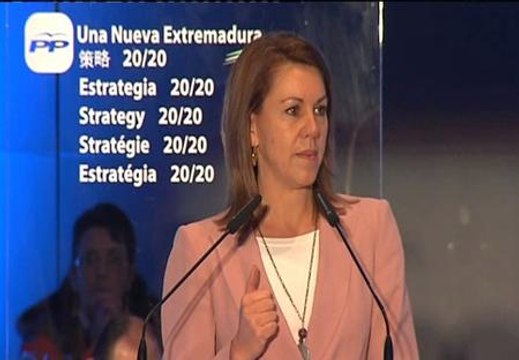 Cospedal: Nos duelen los 5.500.000 de parados como si fueran nuestros