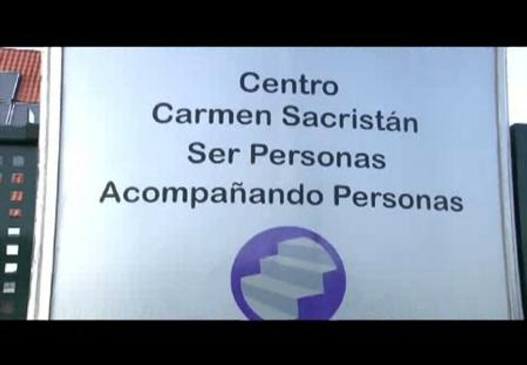 La crisis obliga a muchos españoles a acudir a bancos de alimentos y centros de acogida