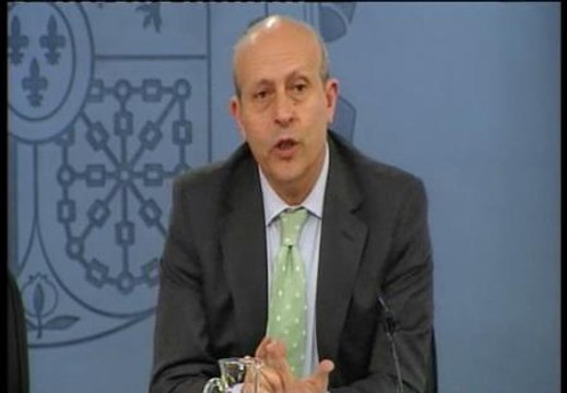 Wert: Estamos tirando 3 mil millones de euros por culpa del abandono universitario