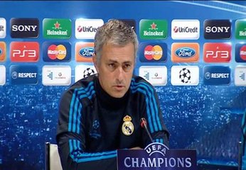 Mourinho: "El grupo está fuerte y unido pese los intentos de desestabilizarnos"