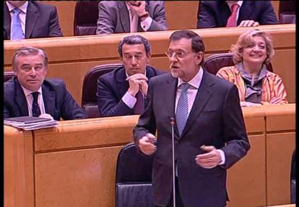 Rajoy al PSOE: "Es muy difícil llegar a acuerdos con ustedes"