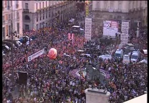 Multitudinaria manifestación por el centro de Madrid como colofón al 29M