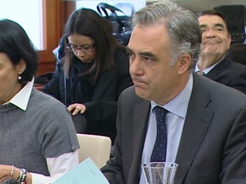 Consejero Salud explica líneas generales de actuación