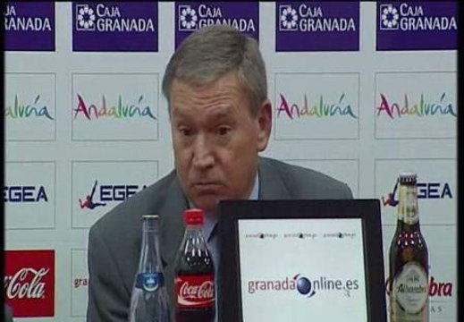 Clemente: Hemos salido calientes pero el Granada ha sido mejor