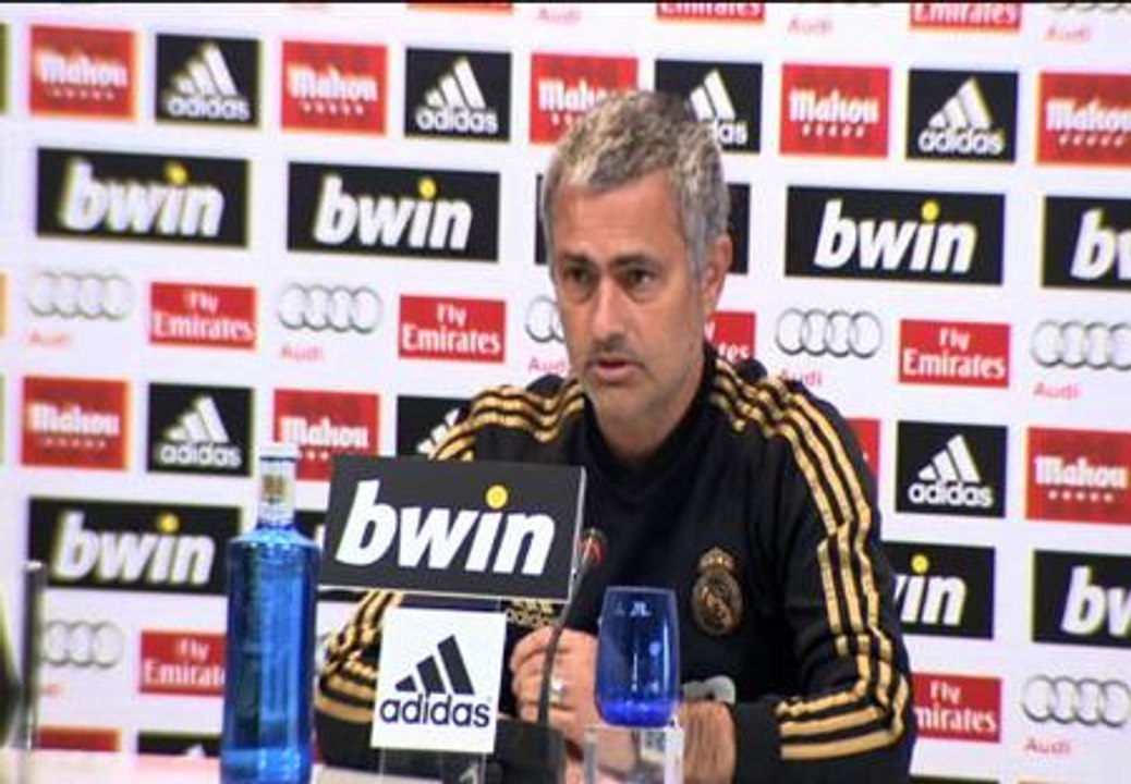 Mourinho: "Me quedo con la afición del Real Madrid"
