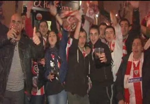 Fiesta en las calles de Bilbao