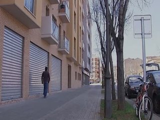 Télécharger la video: Hombre muere en Olot por el disparo de un Mosso