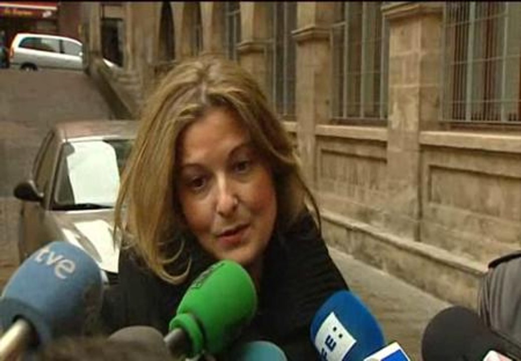 Manos Limpias anuncia que recurrirá la decisión del juez Castro de no imputar a la infanta Cristina