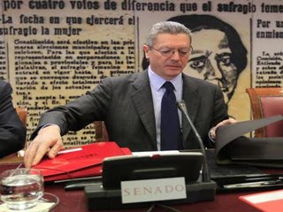 Gallardón: "Abogados de oficio se pagarán con tasas"