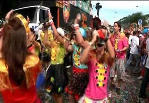 Los blocos llenan de ritmo las calles de Río de Janeiro