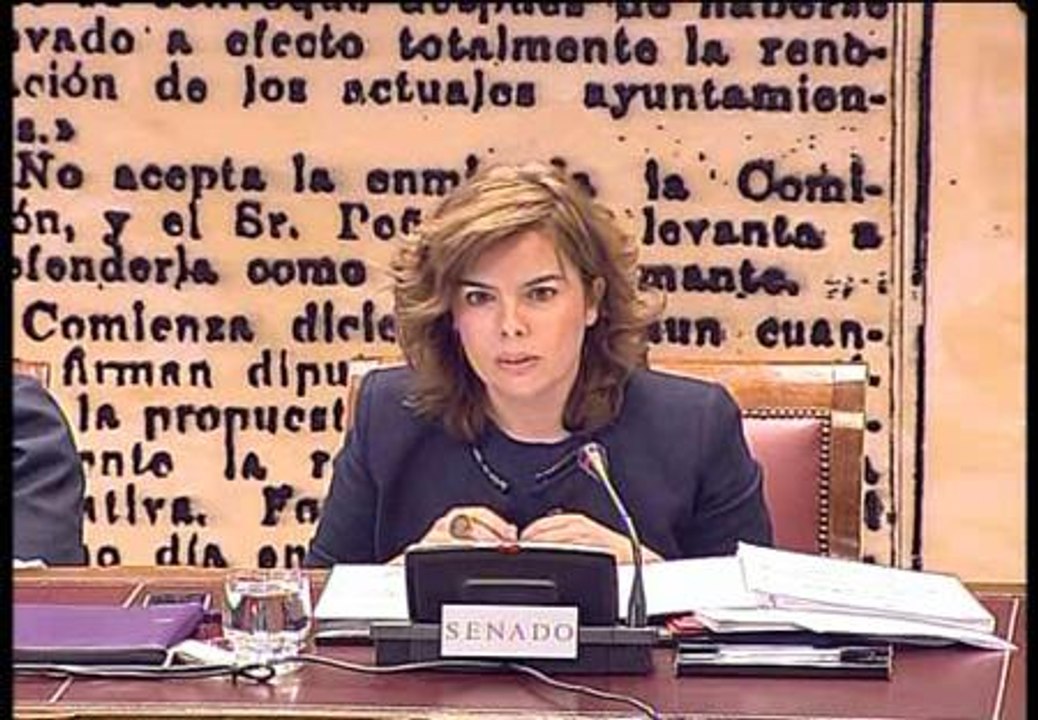 Bronca entre Soraya Sáenz de Santamaría y el senador de Amaiur Alberto Unamunzaga