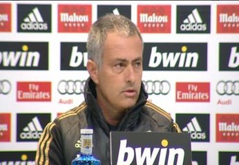 Mourinho: "No buscamos récords, ni alirón ni pasillo en el Camp Nou ni tonterías de ésas"