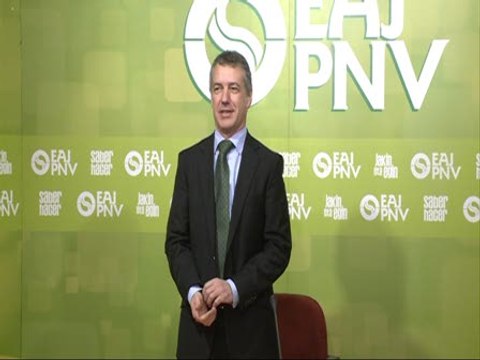 Urkullu a Basagoiti: No a pactos cerrados