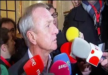 Johan Cruyff dice que Guardiola no dejará al Barça sin tiempo de reacción