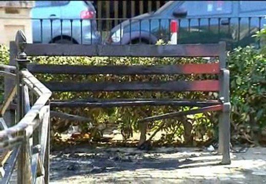 Encontrado el cadáver de un hombre en una plaza del centro de Valencia