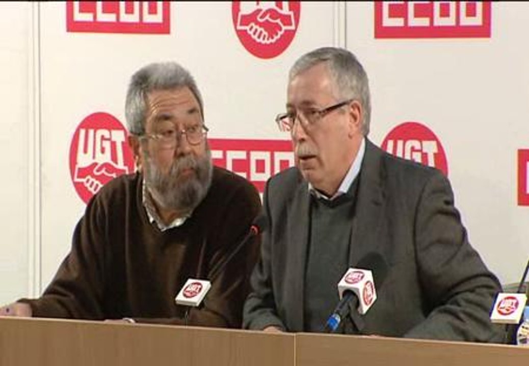 UGT y CC.OO. aseguran que la reforma es "radical" y está escrita "por la pluma de la CEOE"