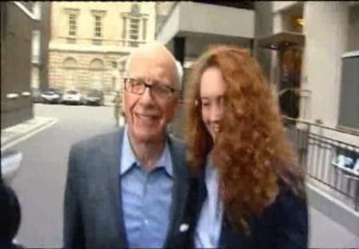 Detenidos cinco periodistas de The Sun sospechosos de sobornar a policías