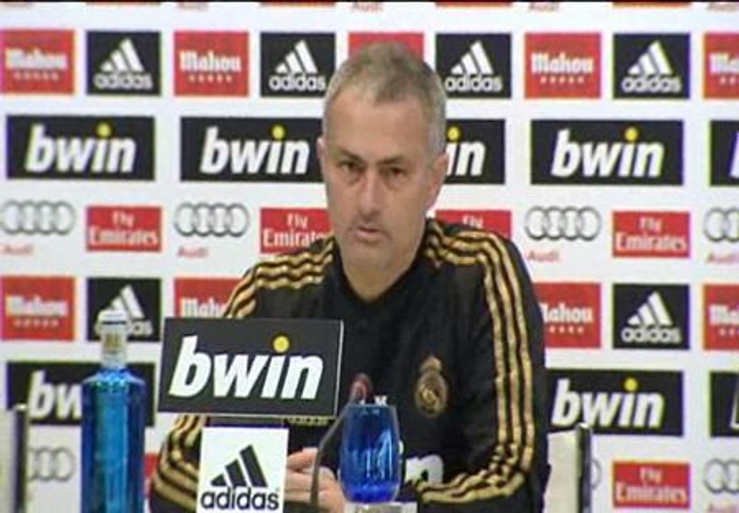 Mourinho: "Febrero es más complicado para nosotros que para el Barça"