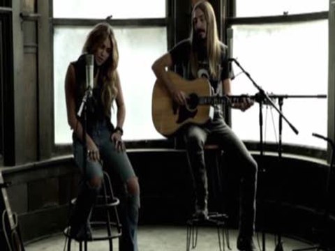 Miley Cyrus versiona a Bob Dylan