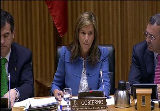 Ana Mato anuncia un plan individualizado para las mujeres maltratadas