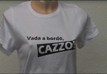 下载视频: Las camisetas con la frase 'Vada a bordo, cazzo!