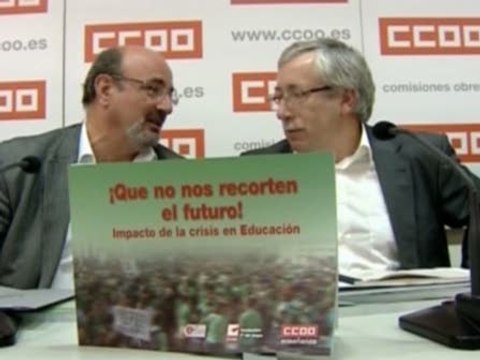 CCOO tilda de error no convocar oposiciones docentes