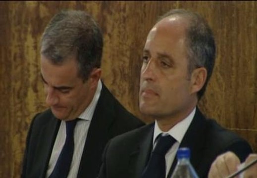 Camps tiene que escuchar sus confidencias con 'El Bigotes'