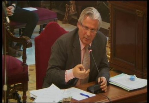 Garzón justifica las escuchas a la trama Gürtel para evitar que continuasen con el blanqueo de capitales