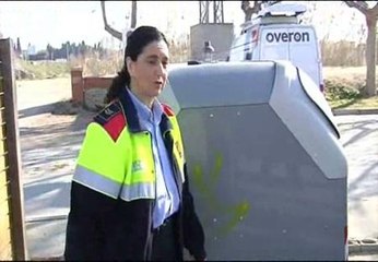 Aparece un bebé abandonado en Girona en una caja de cartón