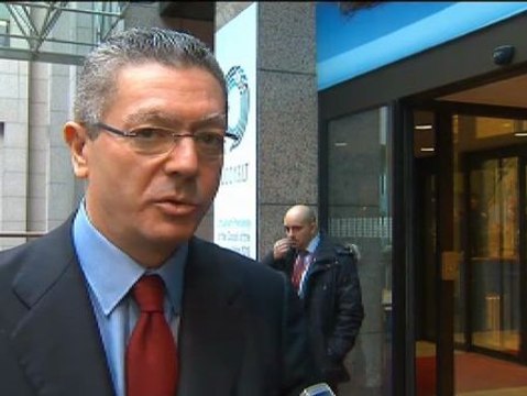 Gallardón rechaza reformar la Constitución desde uno de los lados ideologicos sin el acuerdo de los otros