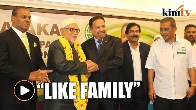 Hadi visits MIC HQ - Different races, but like family