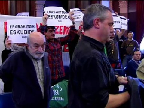 PNV, PP y PSE frenan la 'independencia' del barrio donostiarra de Igeldo