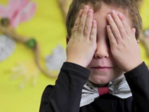 Arman 'la marimorena' en lenguaje de signos