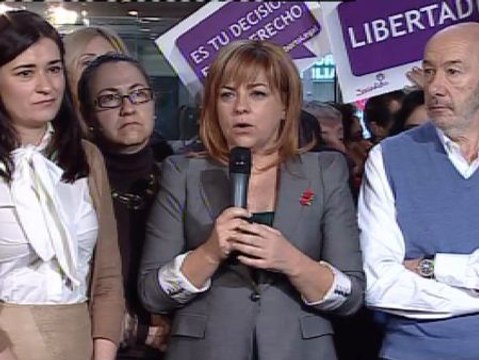 Elena Valenciano: No es una ley contra el aborto, es una ley contra las mujeres