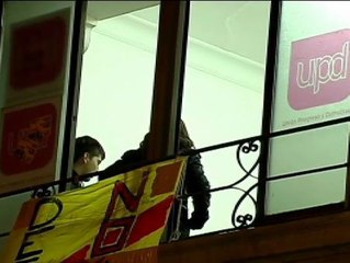 Ocupan la sede de UPyD en Barcelona