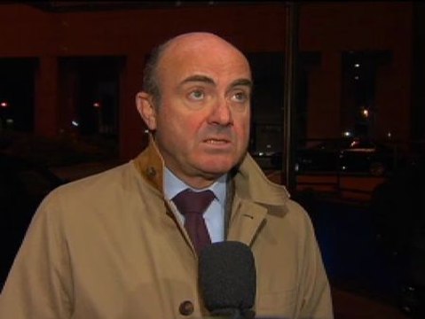 De Guindos ratifica el compromiso de España para bajar el déficit