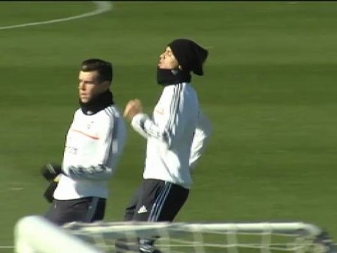 Ronaldo se entrena con el grupo