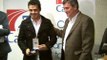 El triatleta Javier Gómez Noya recibe la medalla de oro de la Real Orden del Mérito Deportivo