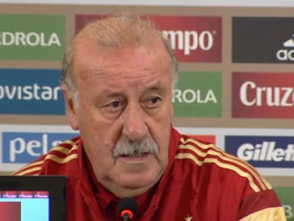 Del Bosque: "Solo somos futbolistas. Ni vamos a fortalecer, ni a prestigiar, ni a derrocar a nadie"