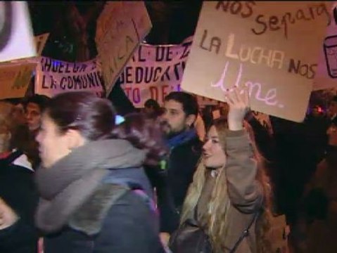 El Senado aprueba la LOMCE con miles de estudiantes de huelga